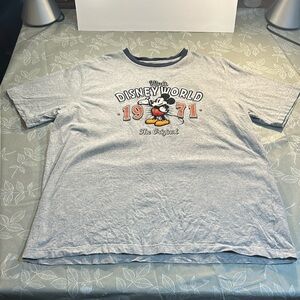 Men’s Walt Disney World T-Shirt.